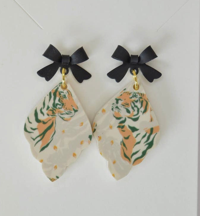 Game day earring