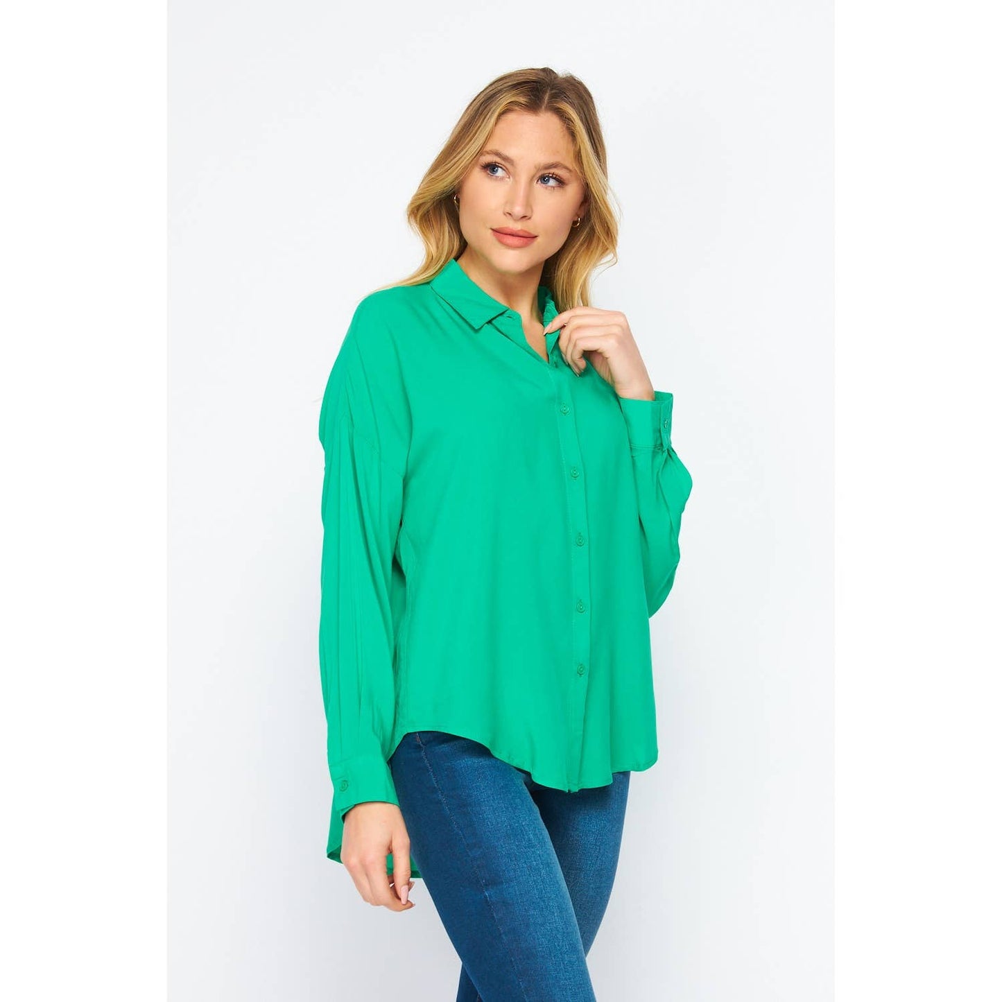 OVERSIZED LONG SLEEVE BUTTON DOWN SHIRT