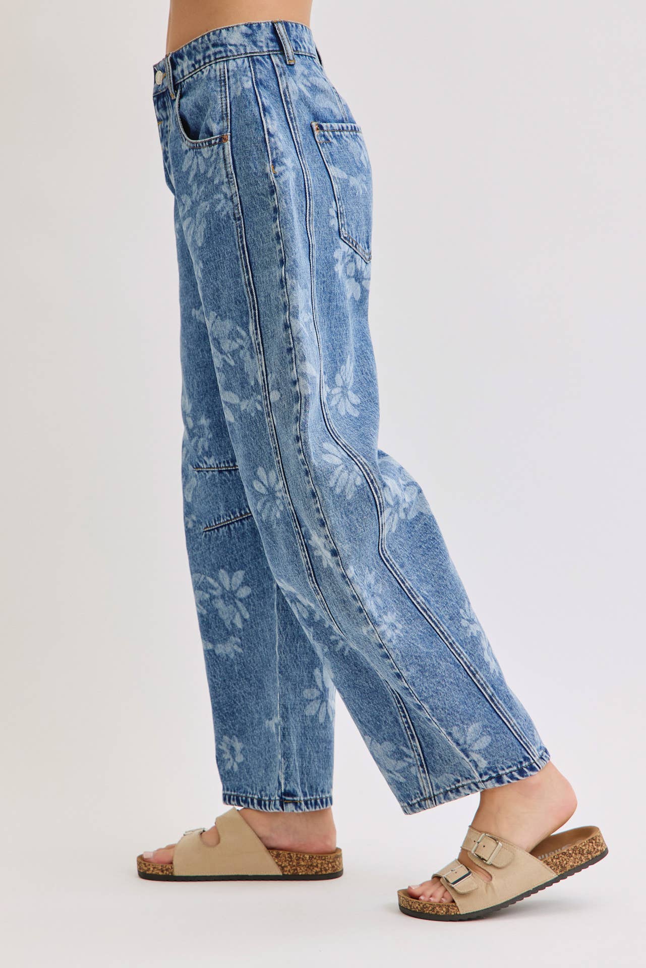 Floral Print Barrel Jean