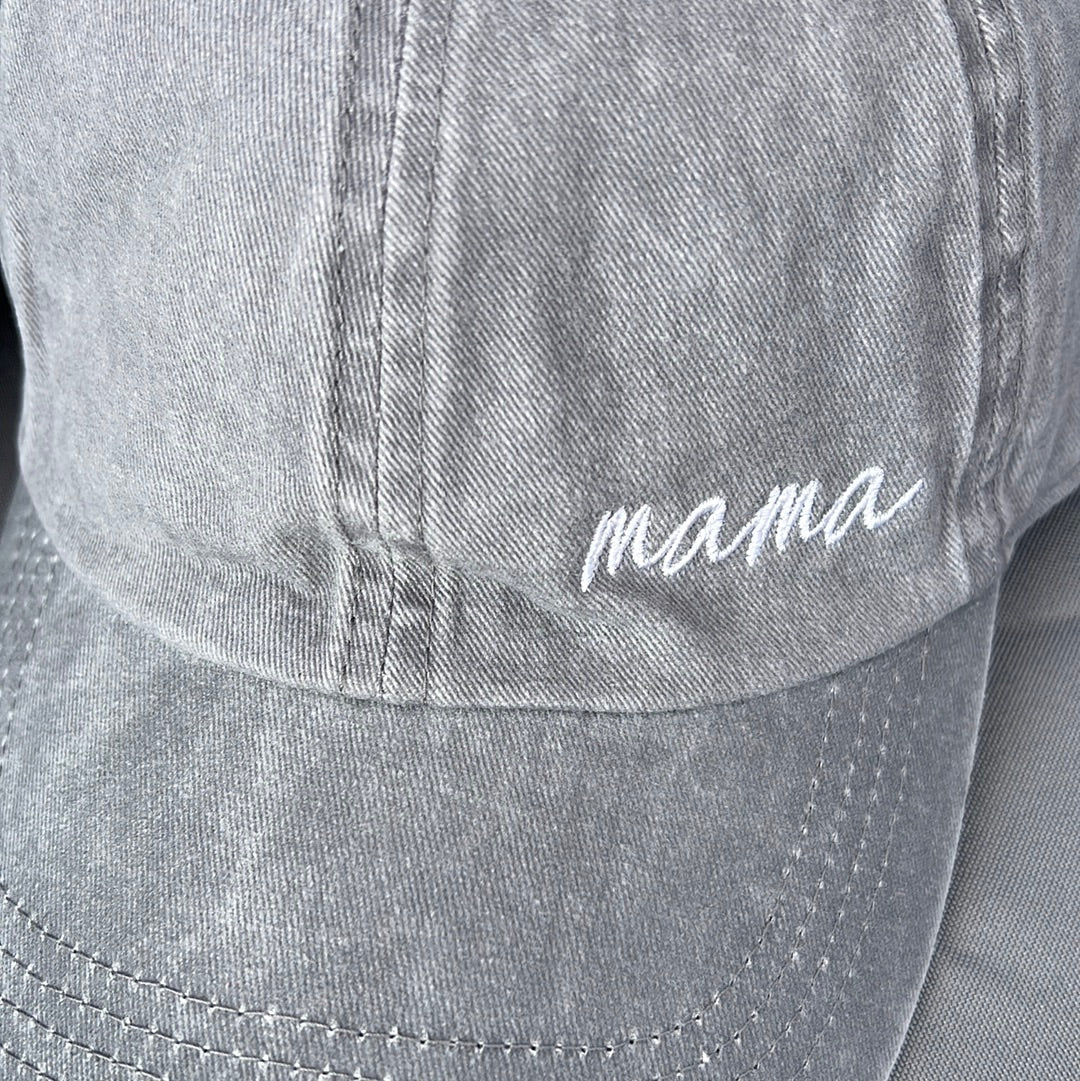 Mama hat