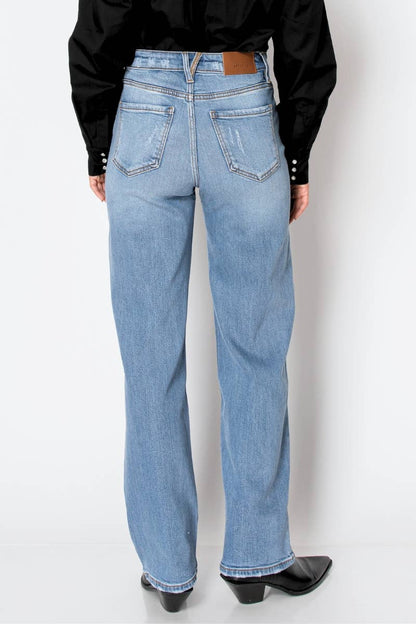 The Snatch Straight Jean