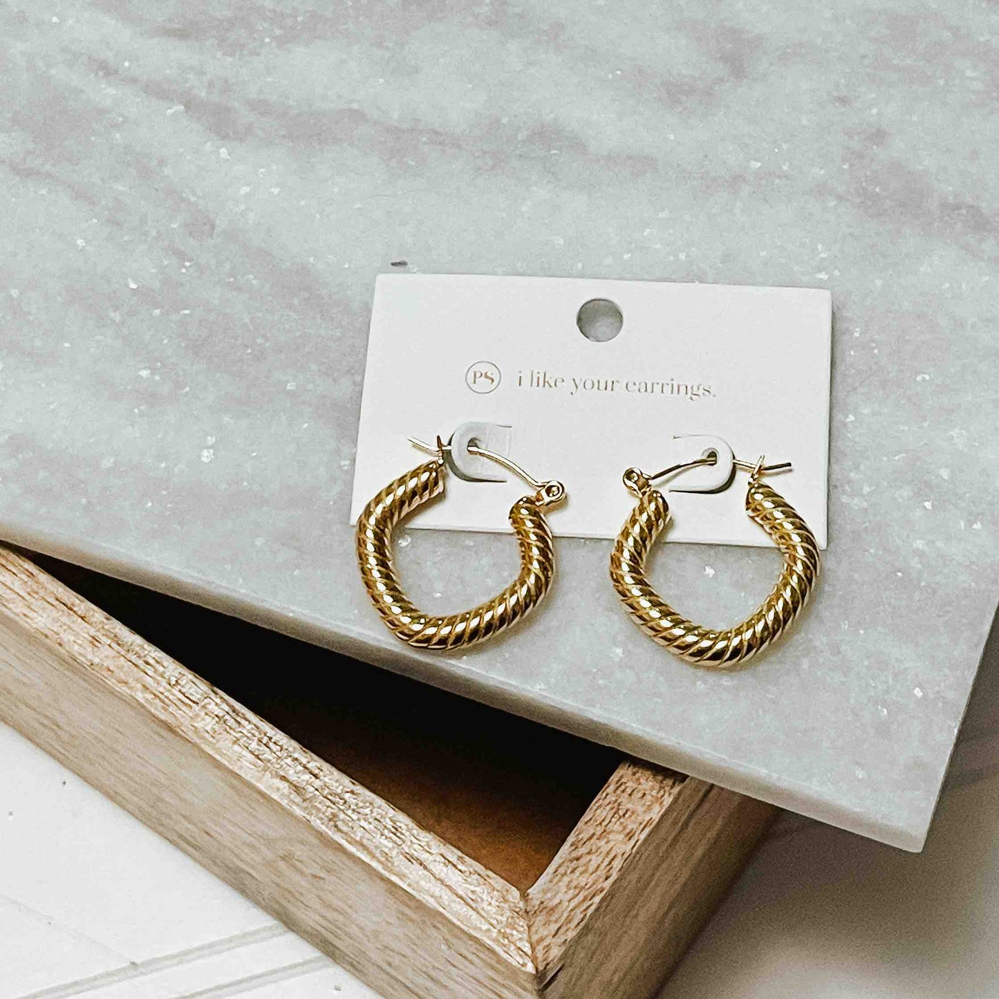 Unique Texture Hoop Earring